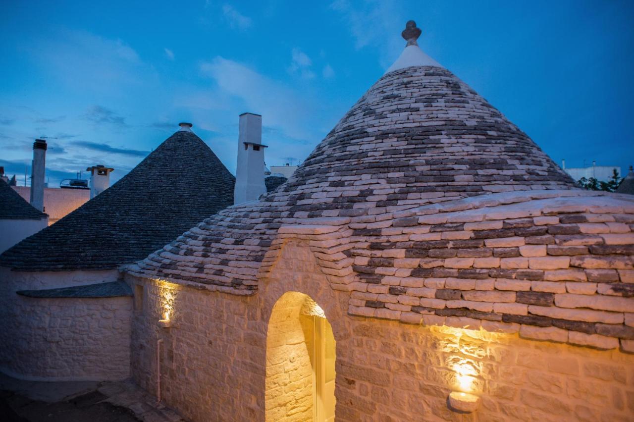 La Mandorla Luxury Trullo Bed and Breakfast Alberobello Buitenkant foto