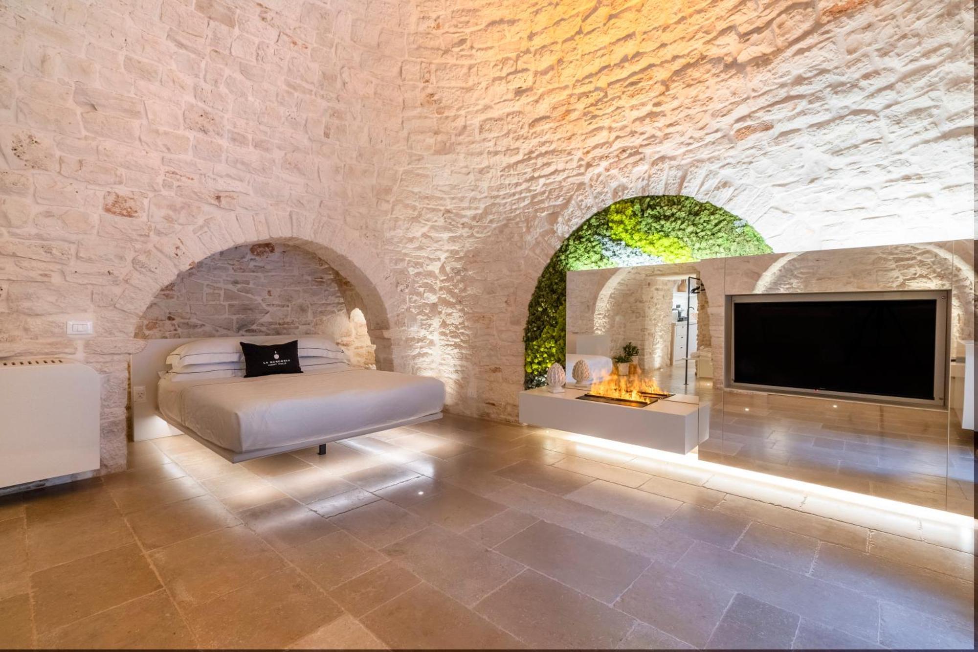 La Mandorla Luxury Trullo Bed and Breakfast Alberobello Buitenkant foto